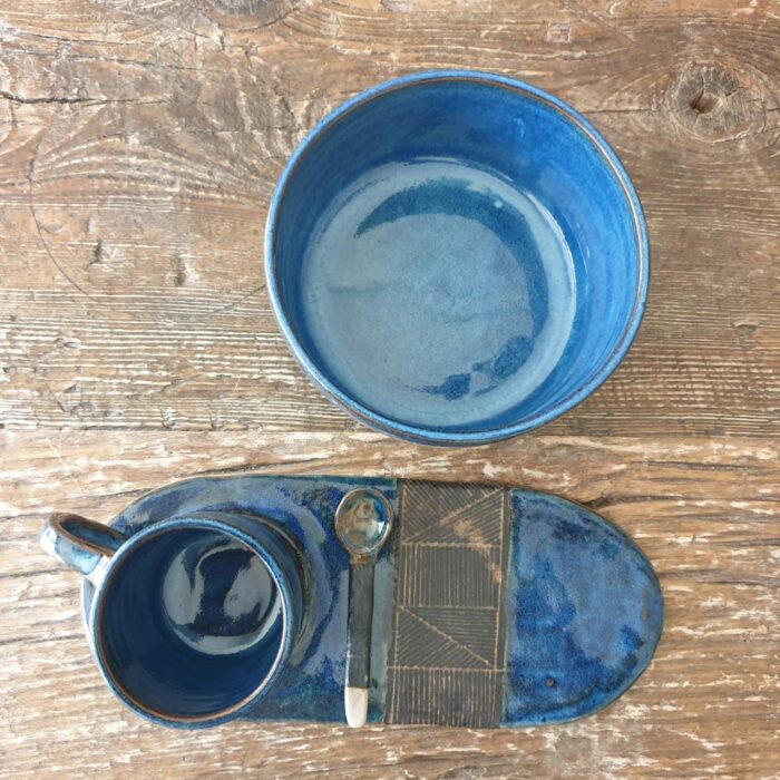 Beautiful Ceramic Engraved Glazed Set - Image 5